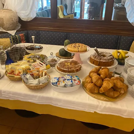 Bike-hotel Abete 3* سان جيوفاني روتوندو