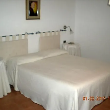 Bike-hotel Abete 호텔 3*
